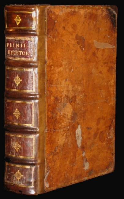 Image for C. Plinii Caecilii Secundi Novocomensis, epistolarum libri X: Eiusdem Panegyricus Traiano dictus Cum commentariis Joannis Mariae Catanaei, viri doctissimi. Multis epistolis cum illarum interpretation adiectis. Adiuncti sunt alii, ad alios Caesares, Panegyrici, ad fidem vetusti exemplaris emendati